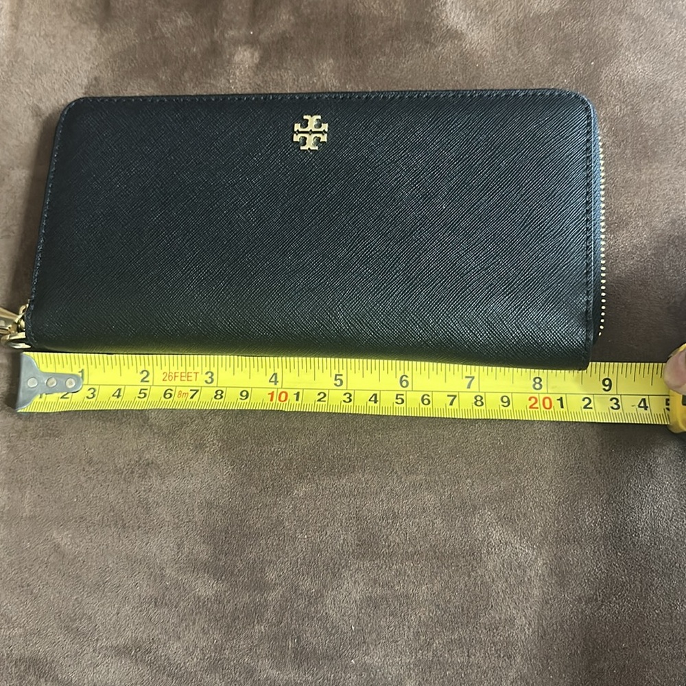 Tory Burch Black Zip Wallet - Picture 7 of 8